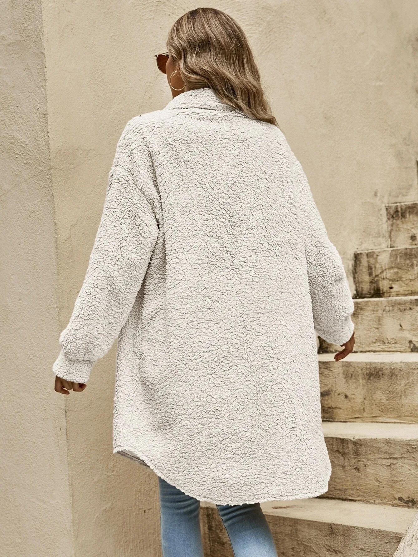 R&B | Eleganter Plüschmantel