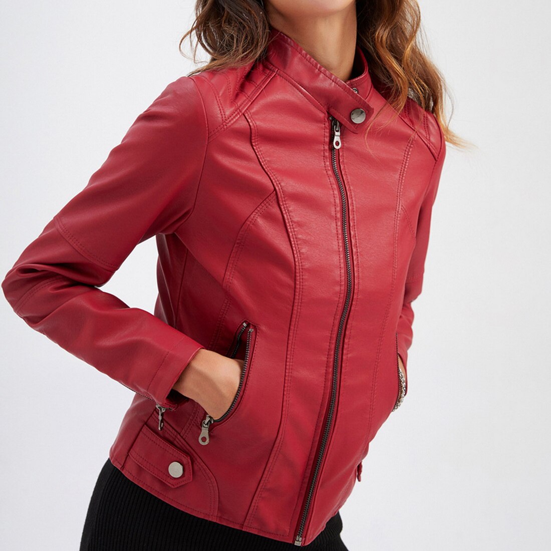 Stilvolle Damen-jacke mit Reißverschlusstaschen