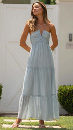 R&B | Kleid mit V-Ausschnitt und nackten Schultern