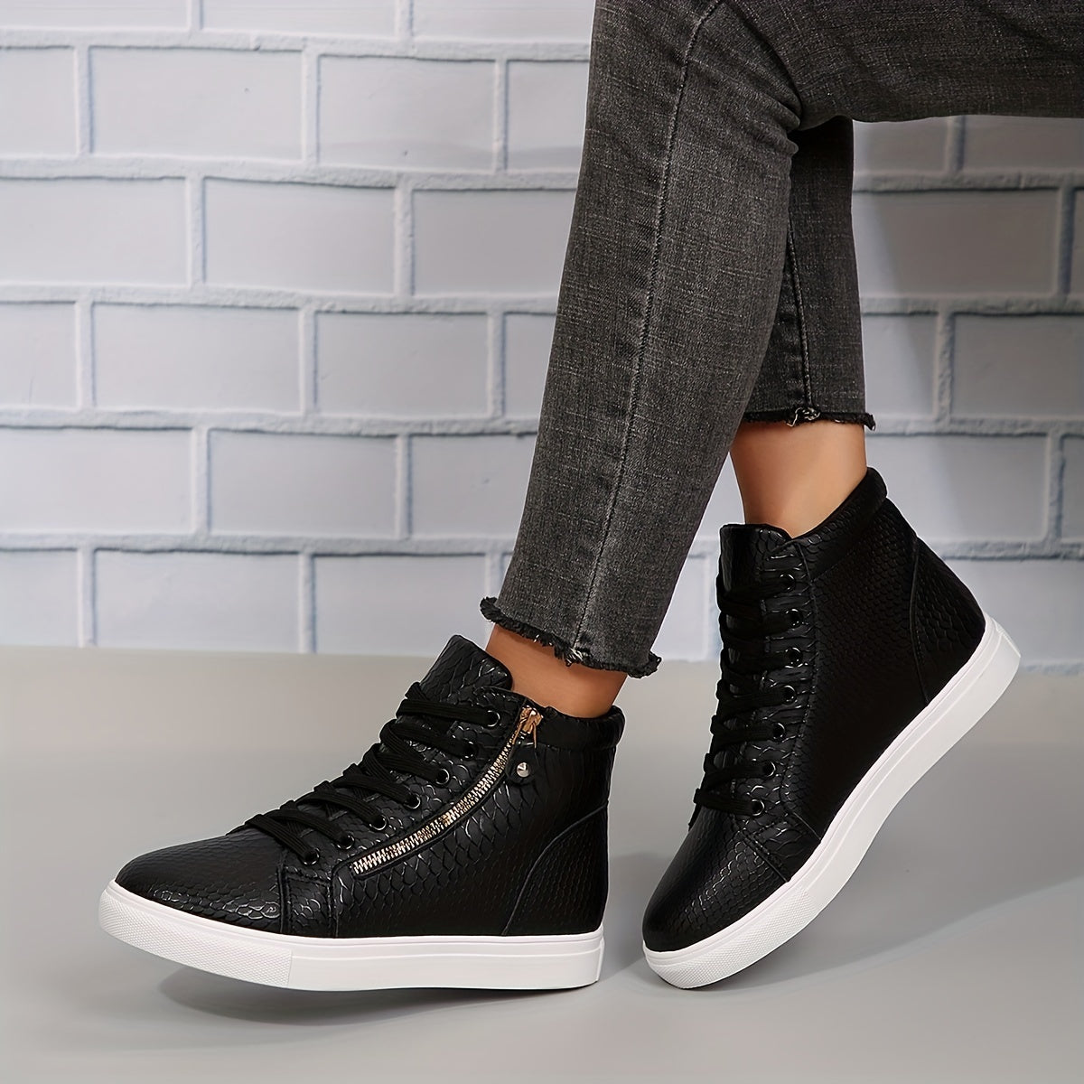 R&B | Einfache Lässige Sneakers mit Reißverschluss