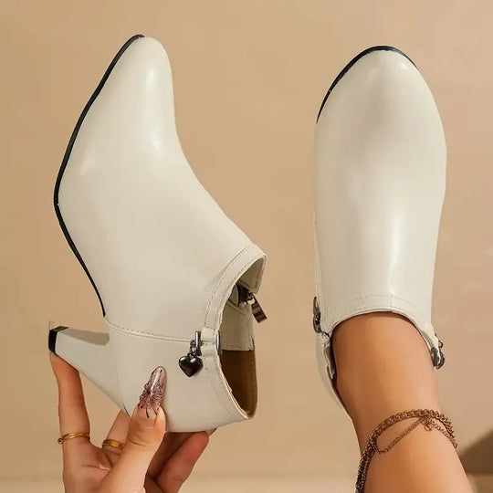 Zeitlose Stiefeletten im femininen Spitzen-Design R&B R&B