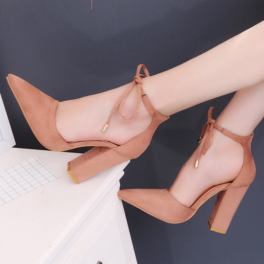 Damen nan spitz zulaufende Pumps mit Knöchelband zum Binden und skulpturellem Blockabsatz R&B