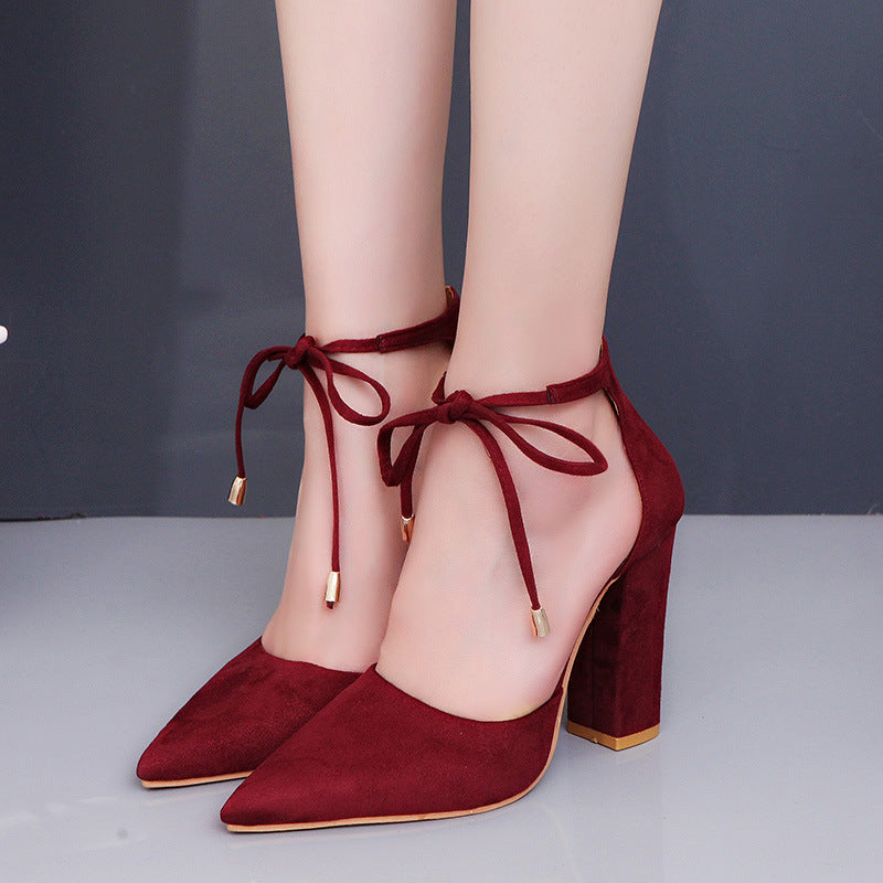 Damen nan spitz zulaufende Pumps mit Knöchelband zum Binden und skulpturellem Blockabsatz R&B