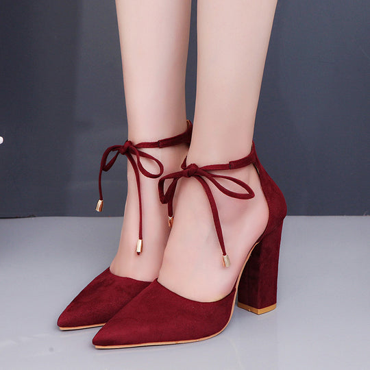 Damen nan spitz zulaufende Pumps mit Knöchelband zum Binden und skulpturellem Blockabsatz R&B
