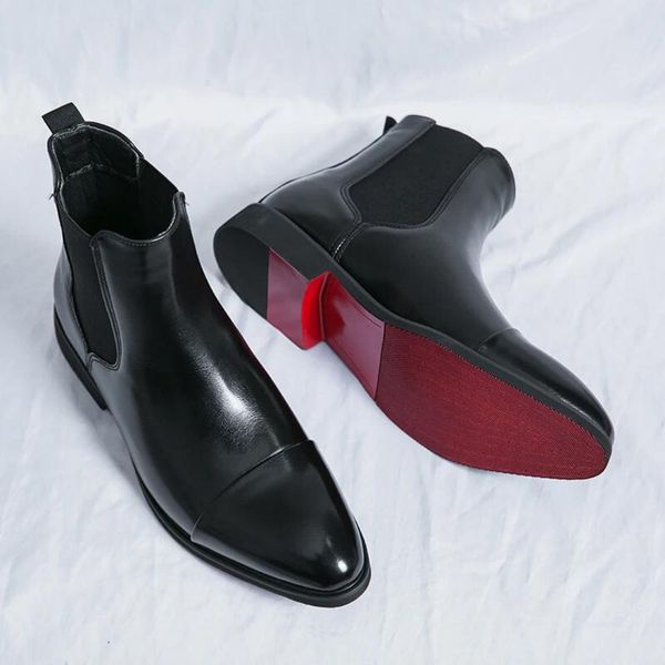 Stylische Stiefel für Herren