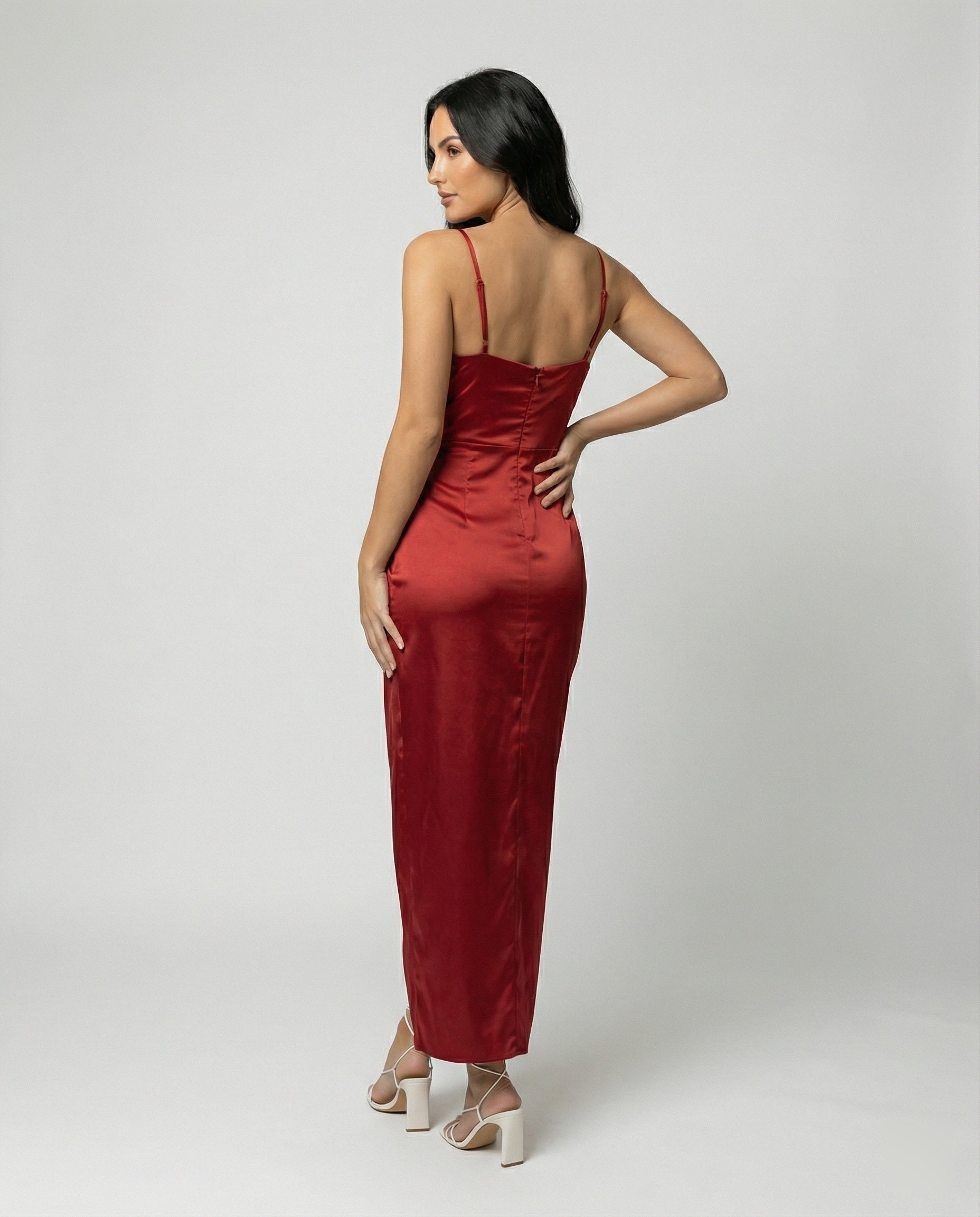 Damen Maxikleid mit tiefem Schlitz