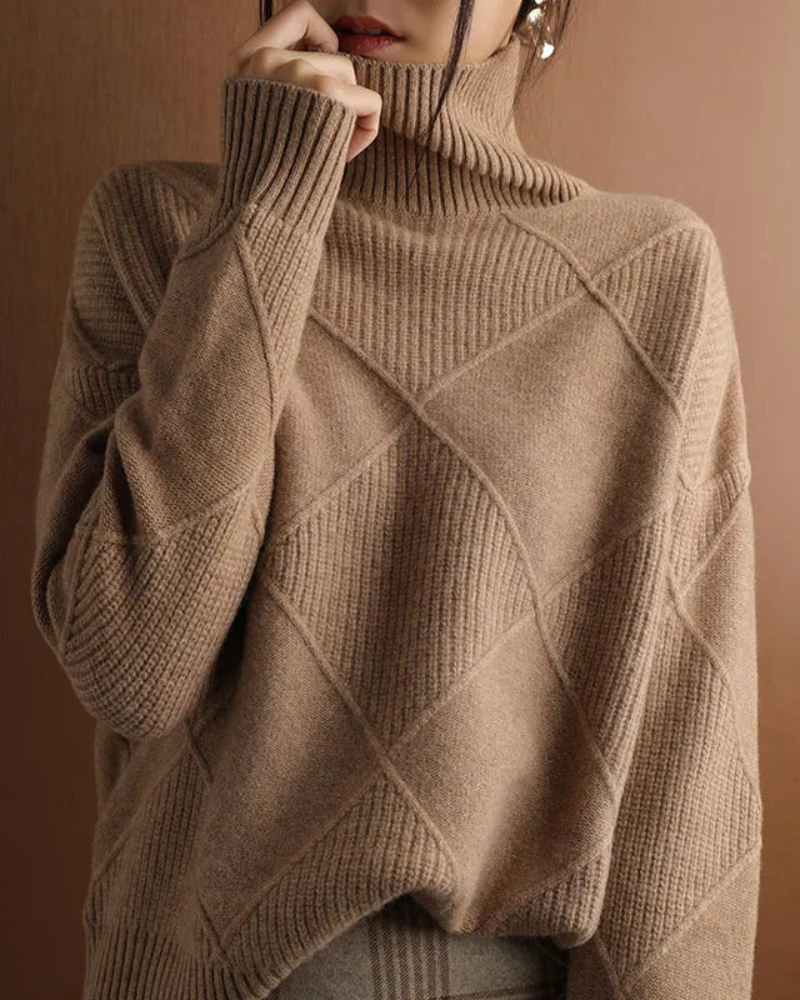 R&B | Turtleneck Pullover