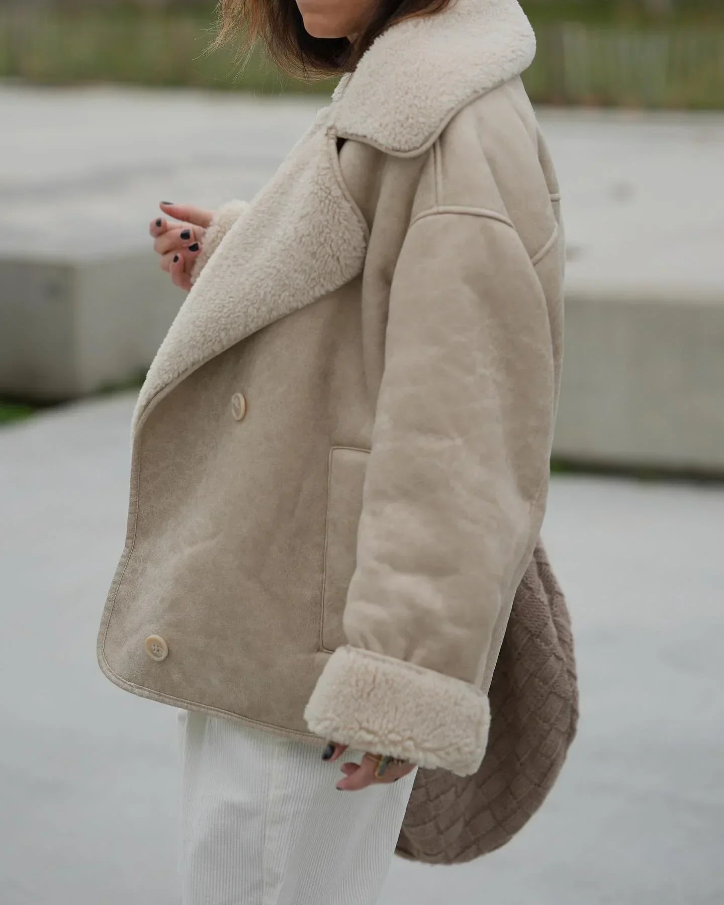 R&B | Stilvolle Jacke mit Kunstleder und Fleece Details