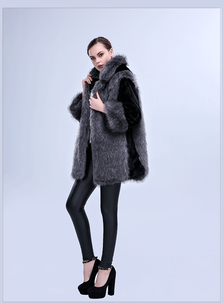 Damen Flauschiger Kunstpelz-Cape mit voluminösem Kragen und seitlichen Taschen R&B