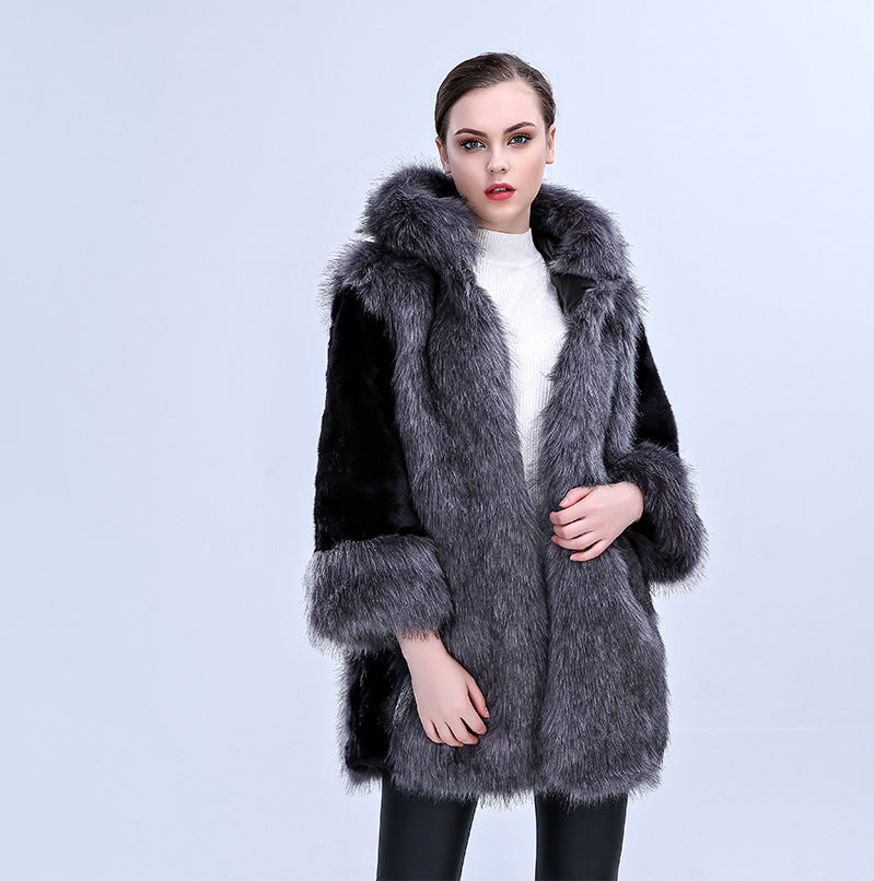 Damen Flauschiger Kunstpelz-Cape mit voluminösem Kragen und seitlichen Taschen R&B
