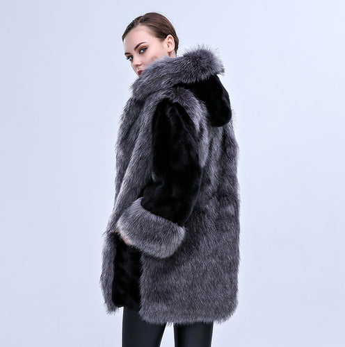 Damen Flauschiger Kunstpelz-Cape mit voluminösem Kragen und seitlichen Taschen R&B