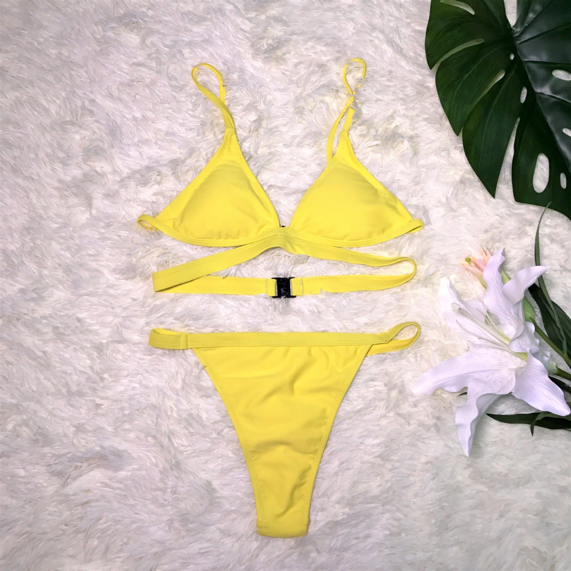 Damen Bikini-Set mit minimalistischem Triangel-Design und verstellbaren Trägern R&B