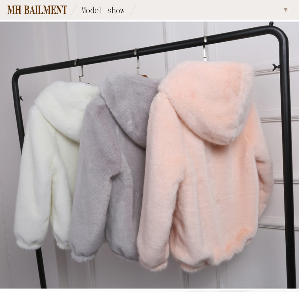 Damen Plüschjacke mit Kapuze und hochwertiger Fleece-Oberfläche R&B