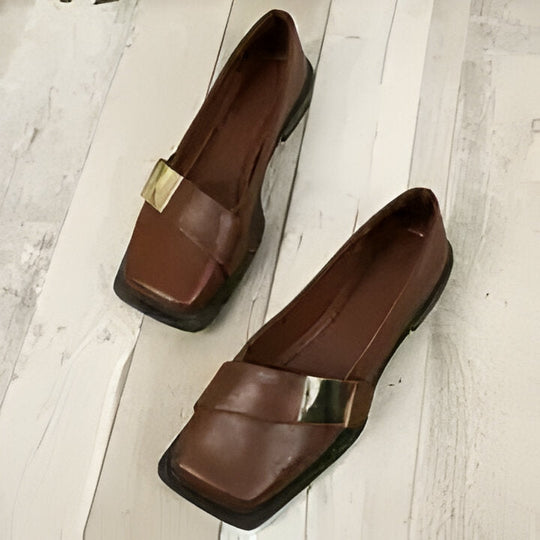 Marianne | Elegante Damen Slipper mit quadratischer Zehe und großer Schnalle R&B