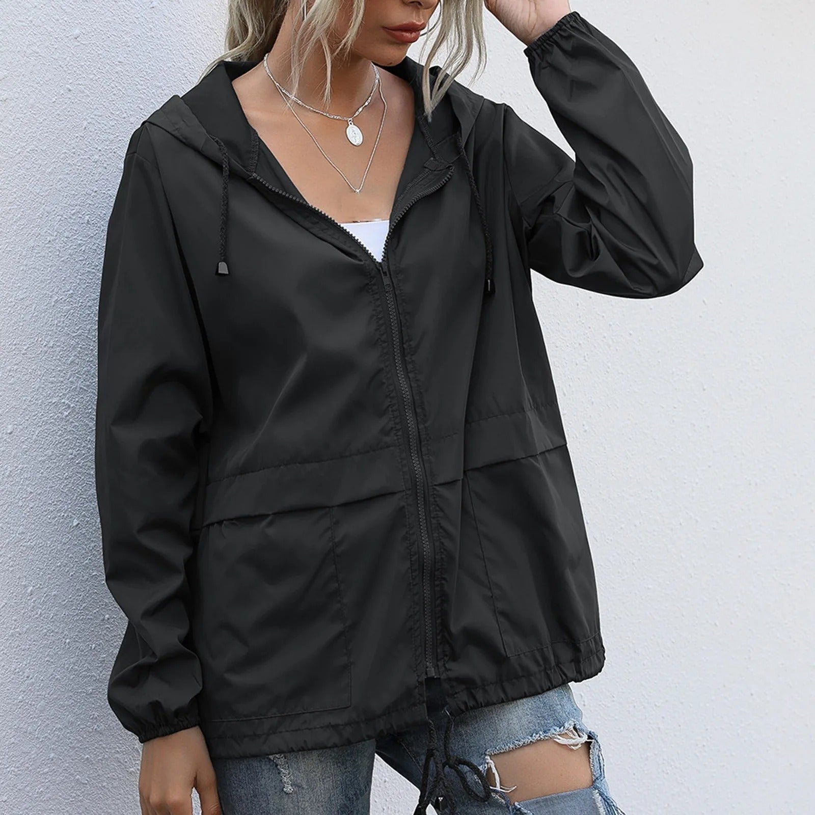 R&B | Leichte Windjacke mit Kapuze