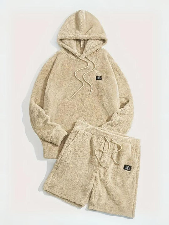 R&B | Fluffy Hoodie und Shorts