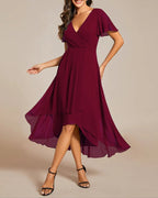R&B | Kleid mit V-Ausschnitt und Rüschenärmeln