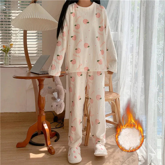 R&B | Fleece Komfort Schlafanzug - Süß, warm und bequem in 7 trendigen Varianten