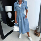 TRENDIGES JEANSKLEID