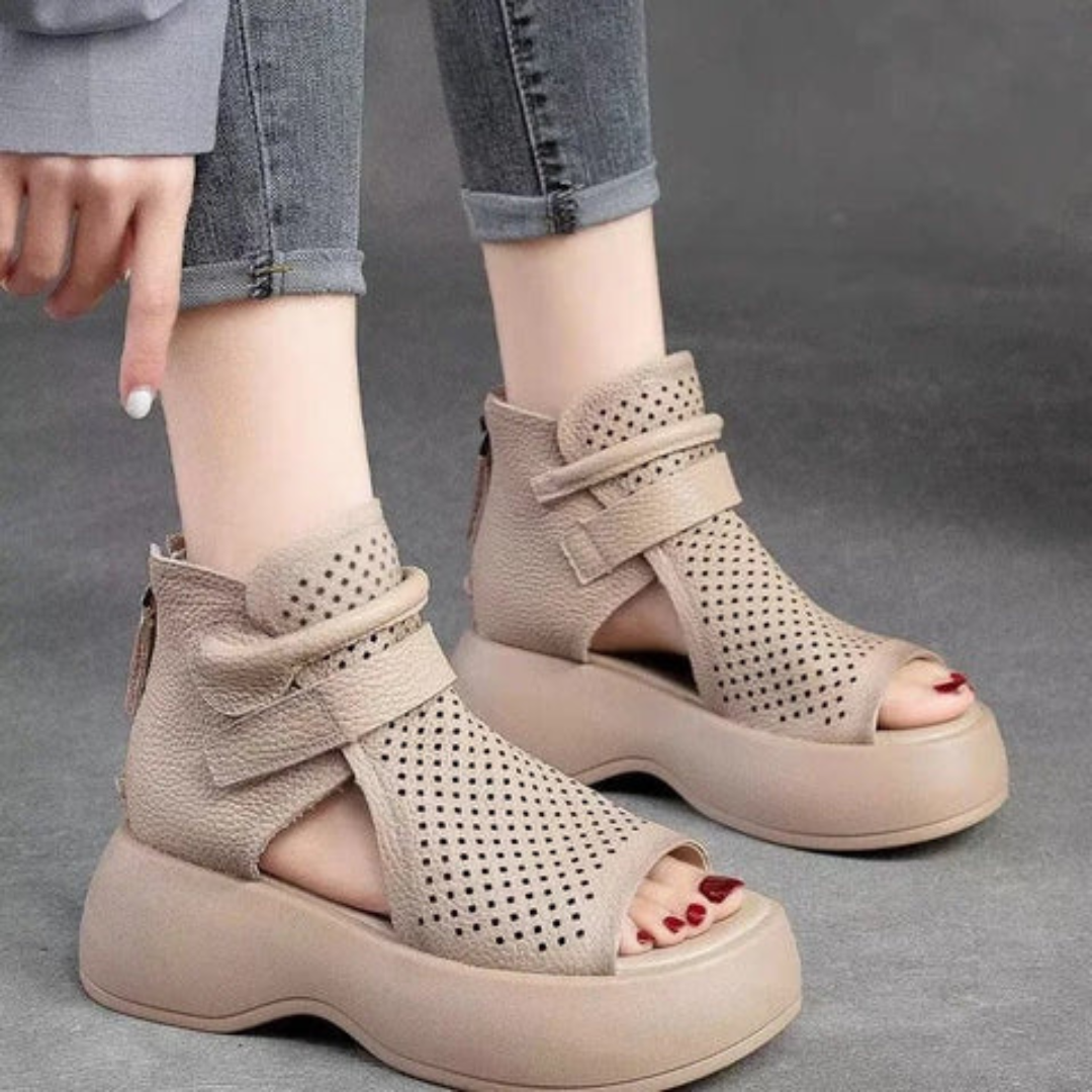 EB | Orthopädische sandalen