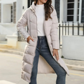 R&B | Modern langer leichter gepolsterter Winter-Daunenmantel mit Kapuze | Ideal für Herbst/Winter