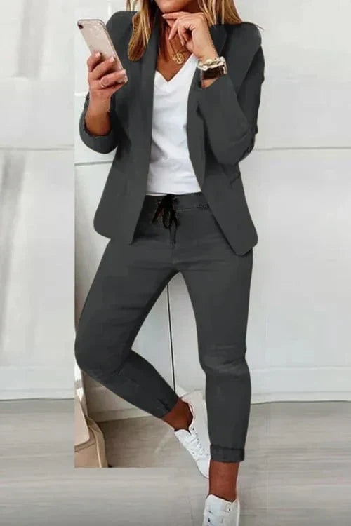R&B | Langärmeliger Blazer und Hose Stil