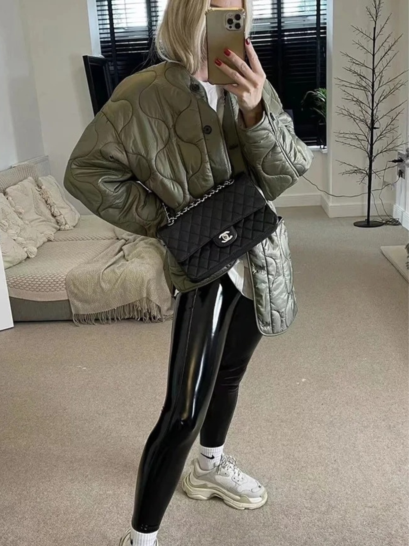 R&B | Trendy Olivgrüne Oversized Steppjacke für einen stilvollen Look Ideal für Herbst/Winter