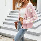 R&B | Strickjacke mit Zartem Blumenmuster Design