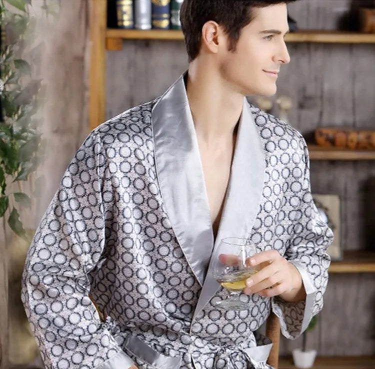R&B | Golddruck Luxus Satin Bademantel