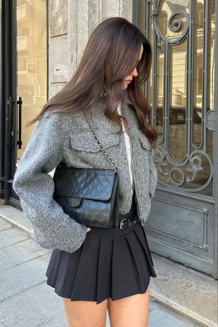 R&B | Kurze Wolljacke Scharfer Kragen Strukturiert und Warm