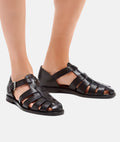 R&B | Modische Riemensandalen mit Elegantem Schnitt
