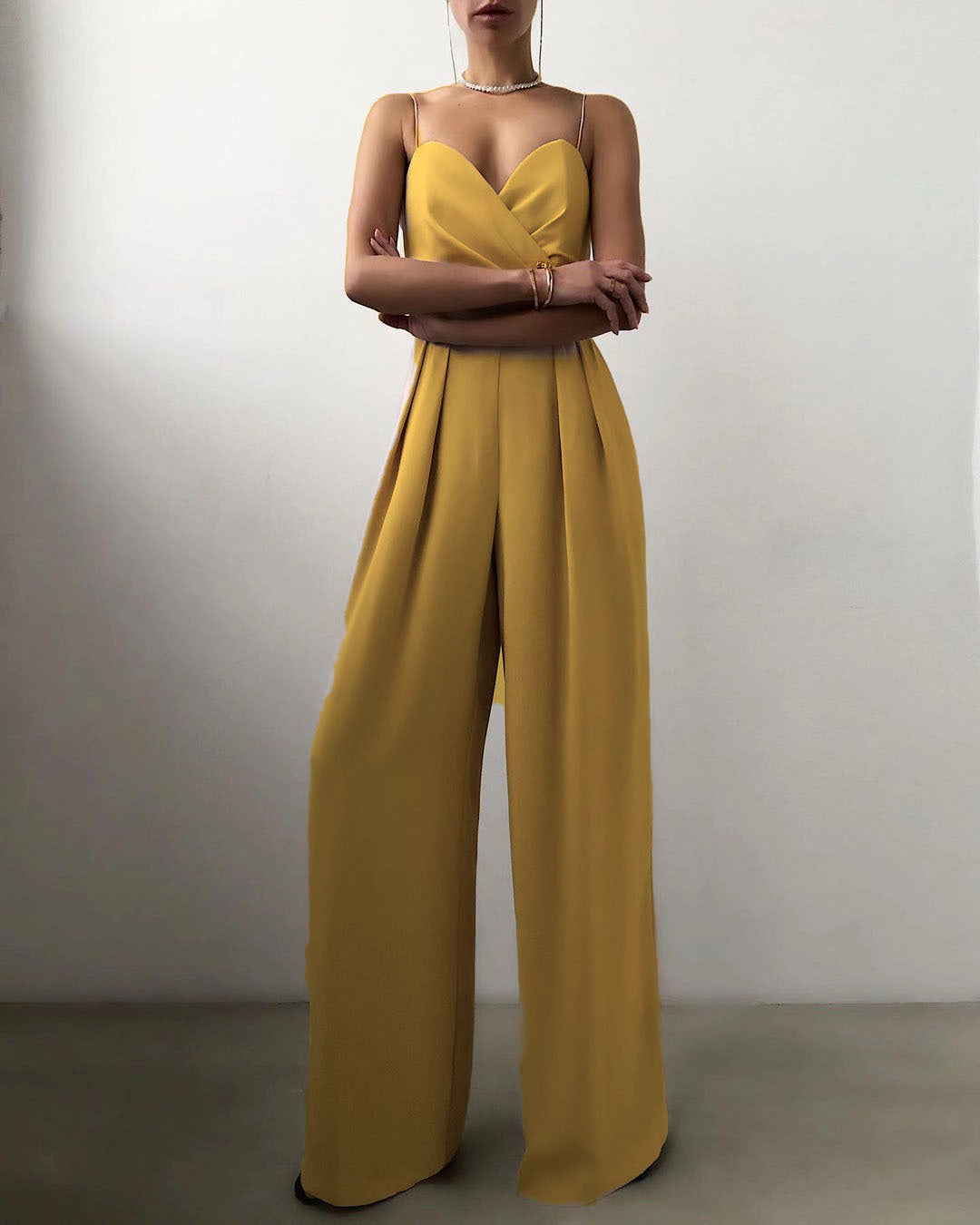 R&B | Damen Eleganter Fließender Jumpsuit mit Spaghettibändern für Festliche Anlässe