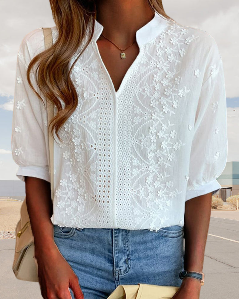 R&B | Bestickte V-Ausschnitt Bluse