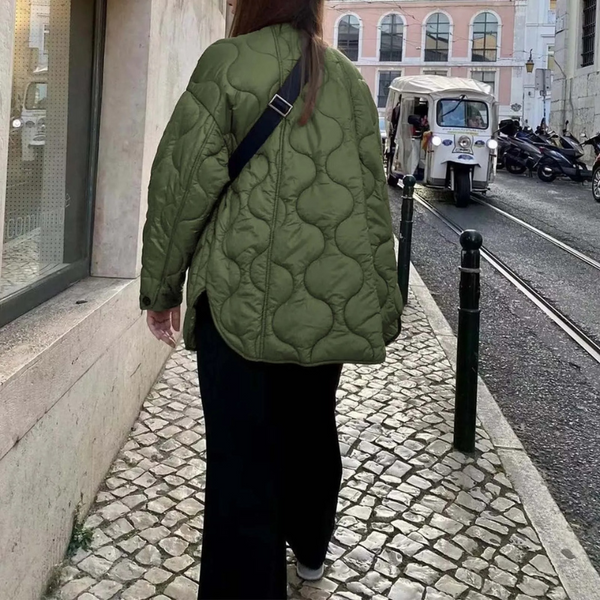 R&B | Lässige Rundhals-Steppjacke mit Karomuster und großen Taschen Ideal für Herbst/Winter