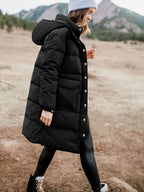 R&B | Stylischer Puffer Schwarzer Wintermantel mit Kapuze und Polsterung Ideal für Herbst/Winter