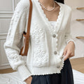 R&B | Zeitlose und Elegante Strickjacke