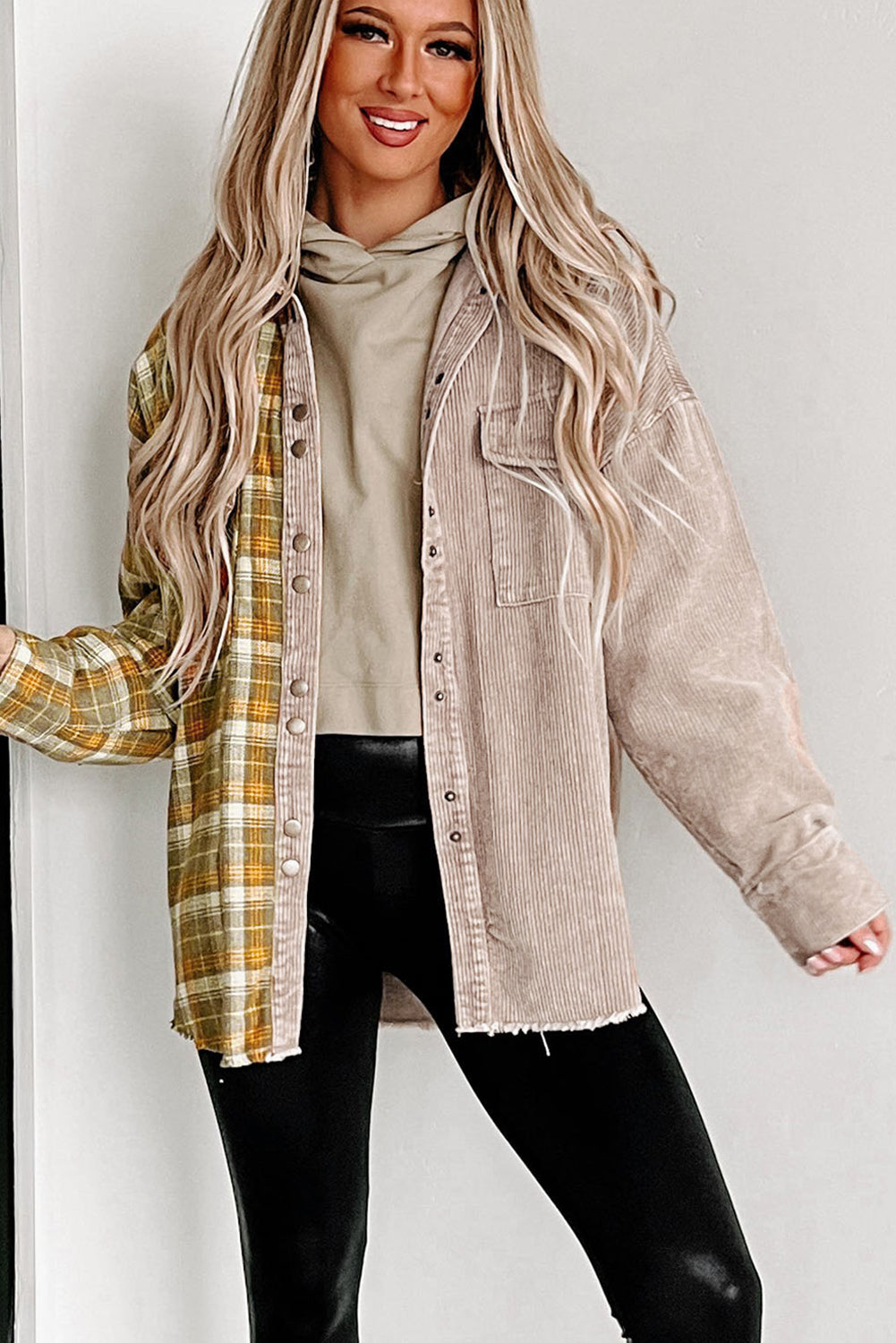 R&B | Zweiseitige Hemdjacke Karomuster und Corddesign Stil und Komfort
