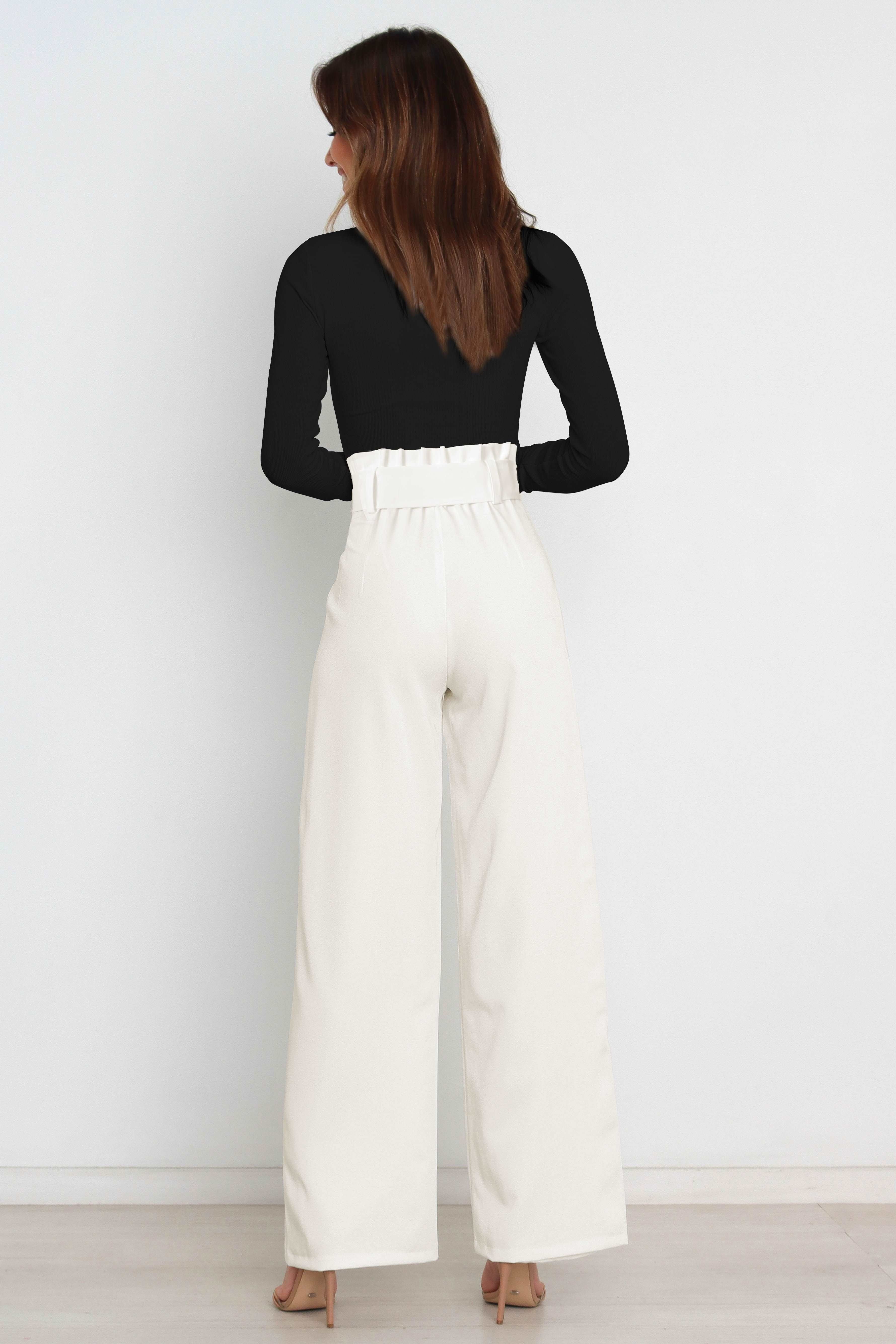 R&B | Hohe Taille Paperbag Hose mit Schleifendetail