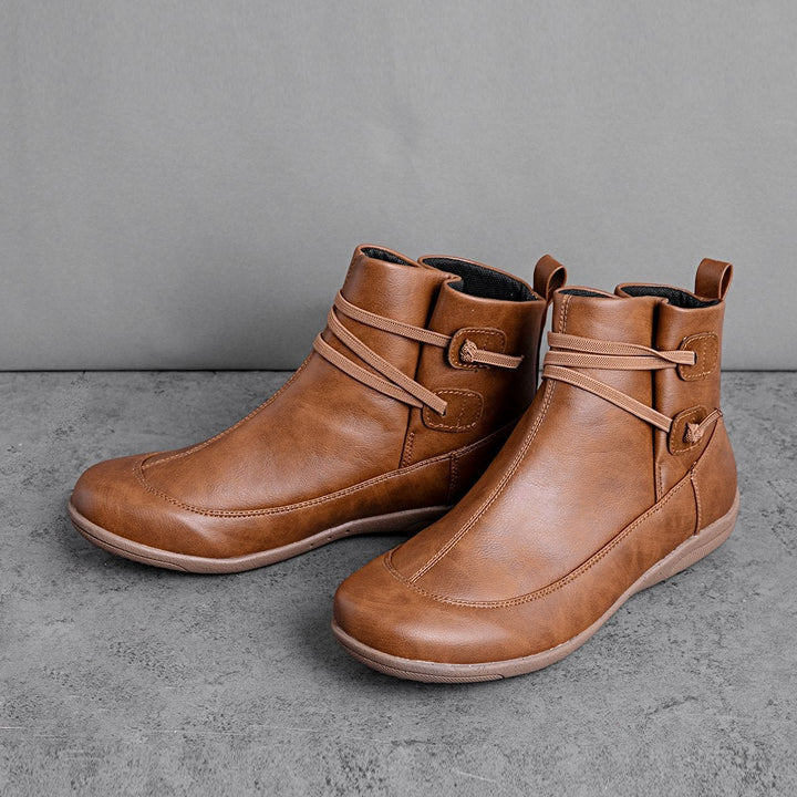 R&B | Ankle Boots mit Riemen
