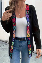 R&B | Strickjacke mit Blumenrand und langen Ärmeln