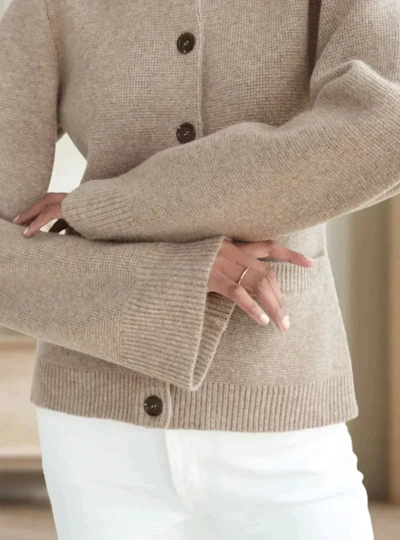 R&B | Strickjacke Wollmischung Reguläre Passform Knopfverschluss mit Fronttaschen