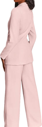 R&B | Elegantes Ensemble Bestehend Aus Einem Edlen Blazer und Einer Eleganten Hose