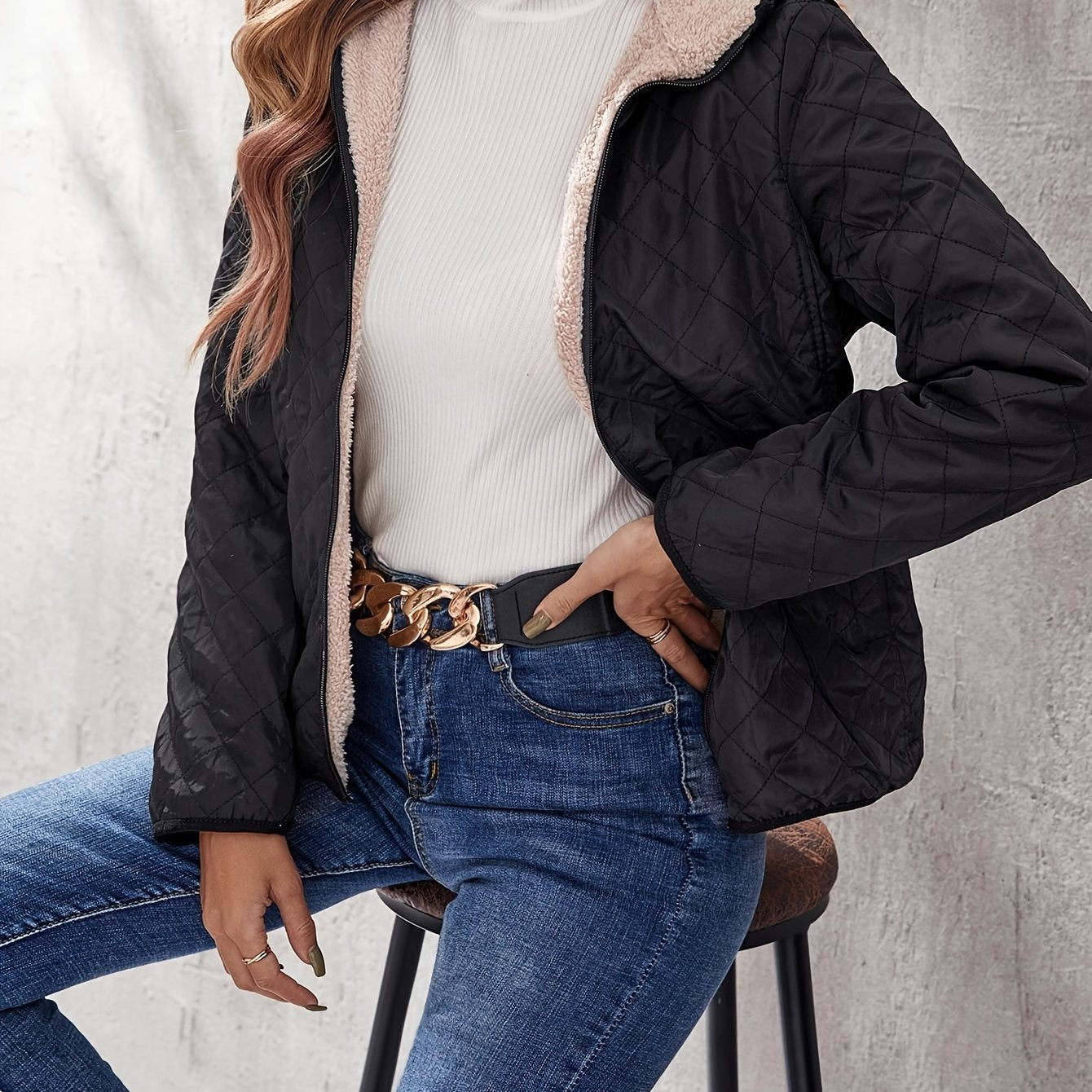 R&B | Steppjacke mit Kapuze und Reißverschluss