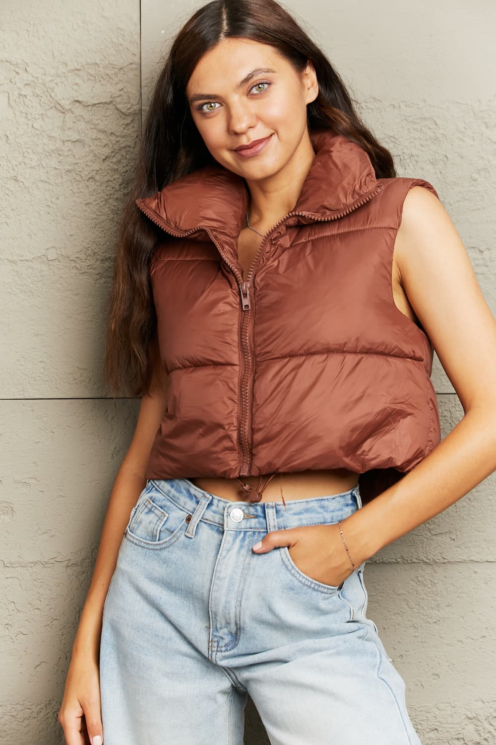 R&B | Zip-Up Drawstring Puffer Weste