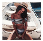 Damen Off-Shoulder Bikini-Set mit maritimem Streifenmuster R&B