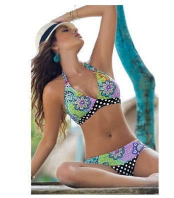 Damen Triangel-Bikini mit lR&Bhaftem Blumenmuster und gepunktetem Höschen R&B