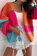 R&B | Lässiger Strickcardigan mit kontrastierenden Nahtdetails