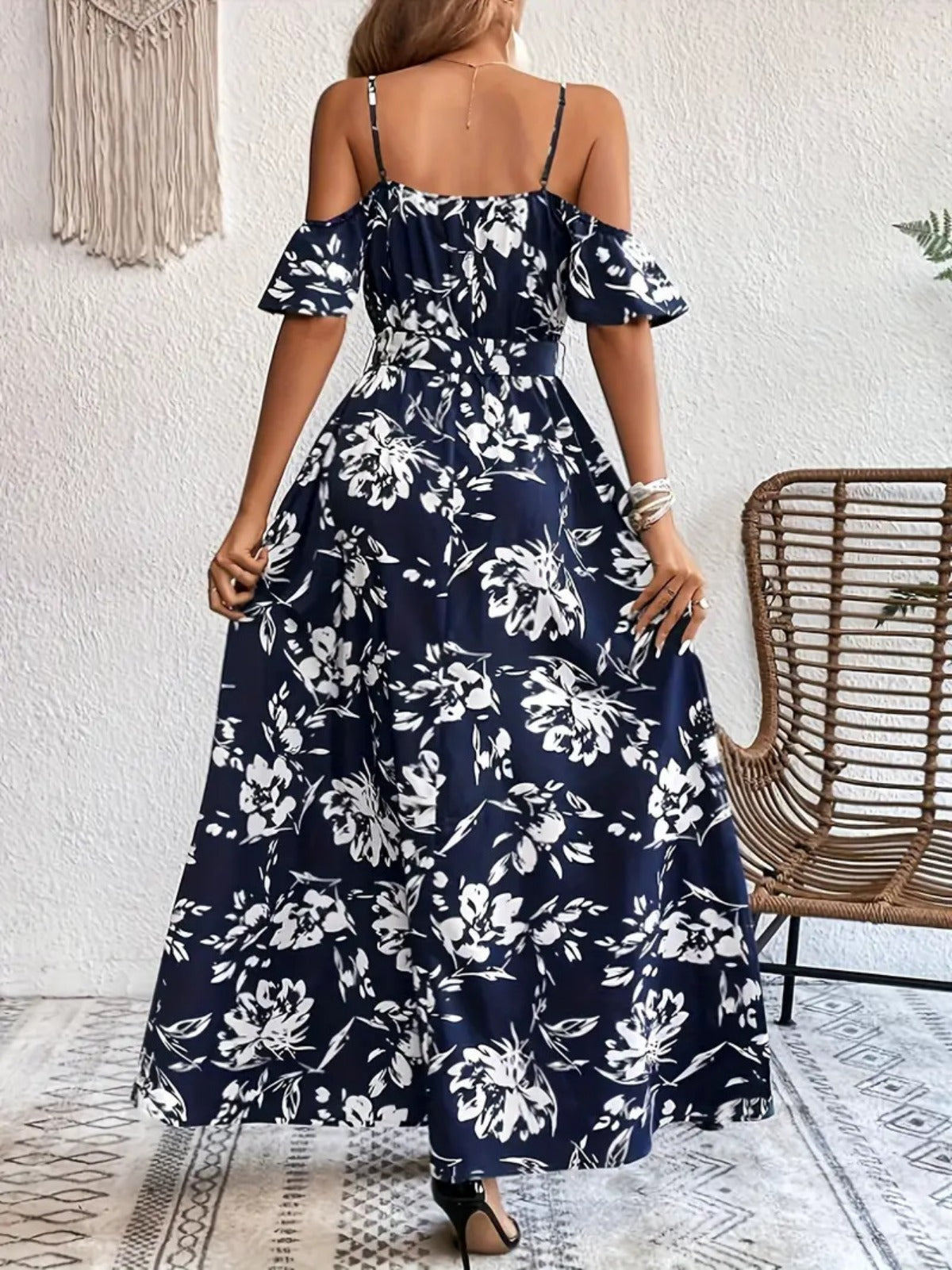 R&B | Unregelmäßiges Kleid mit Hosenträgern