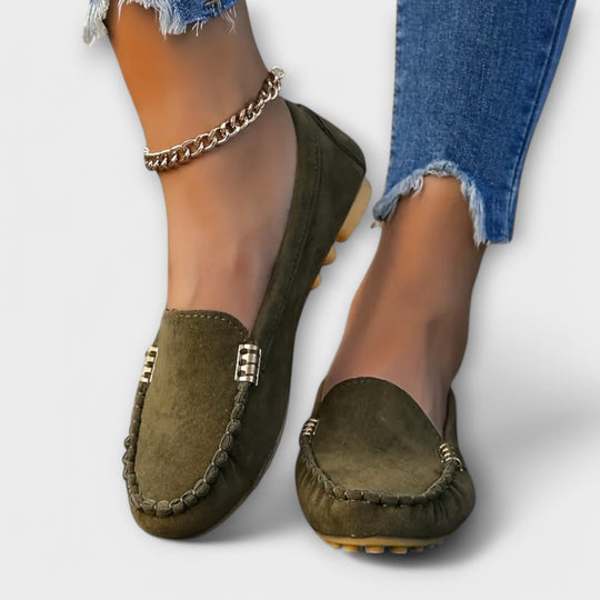 Stilvolle Slipper R&B