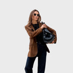R&B | Elegante und warme Jacke mit braunem Wildlederrevers